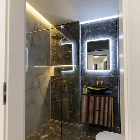 Apartman Hanza King 2 And *