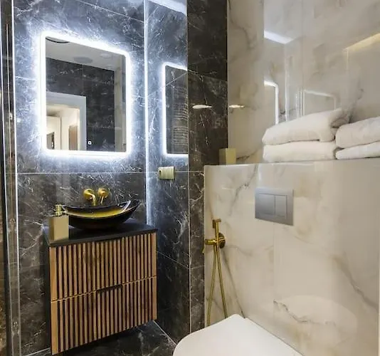 Hanza King 2 And Щецин