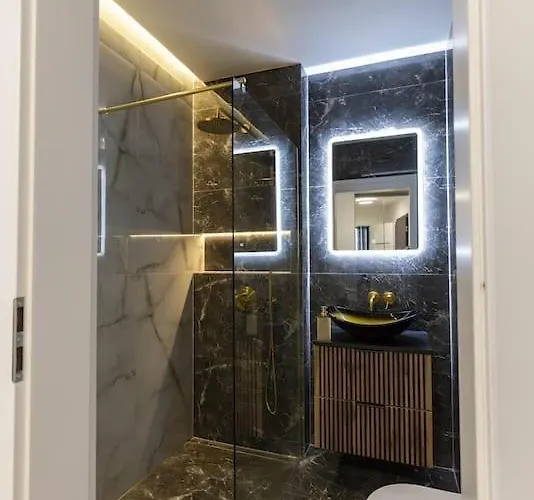 Διαμέρισμα Hanza King 2 And *